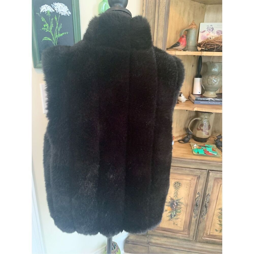 Coaco NY Reversible Soft Faux Fur Sleeveless Black Vest Jacket Winter - Picture 12 of 13
